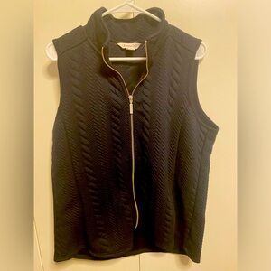 Women’s size XL Coldwater Creek Curved Hem Cable Vest